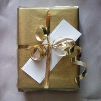Gift-wrapping Service