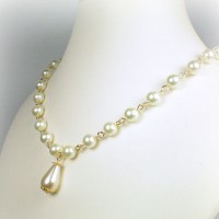 Virgin Queen Ivory Pearl Drop Necklace