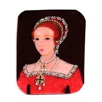 Young Elizabeth Shrinky Dink