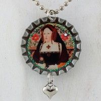 Katherine of Aragon Necklace – Bottle Cap Style