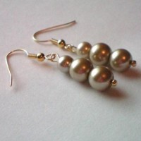 Brown Pearl Earrings