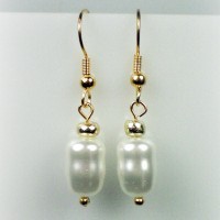 Elizabeth Pearl Drop Earrings