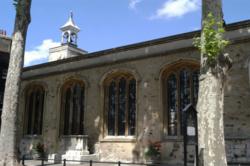 St Peter ad Vincula Photo by Matt Hucke of www.graveyards.com