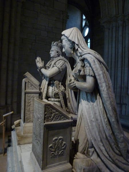 Tomb of Louis XVI and Marie Antoinette